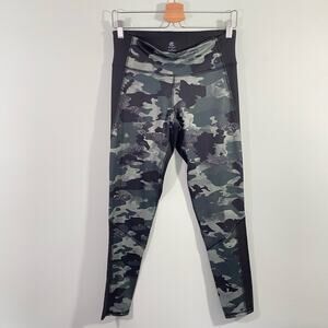 Champion Women's Green Camo High Rise Leggings Size M